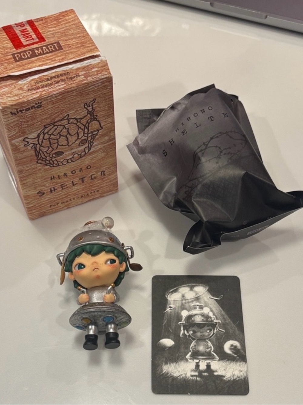 HIRONO Shelter Figurine